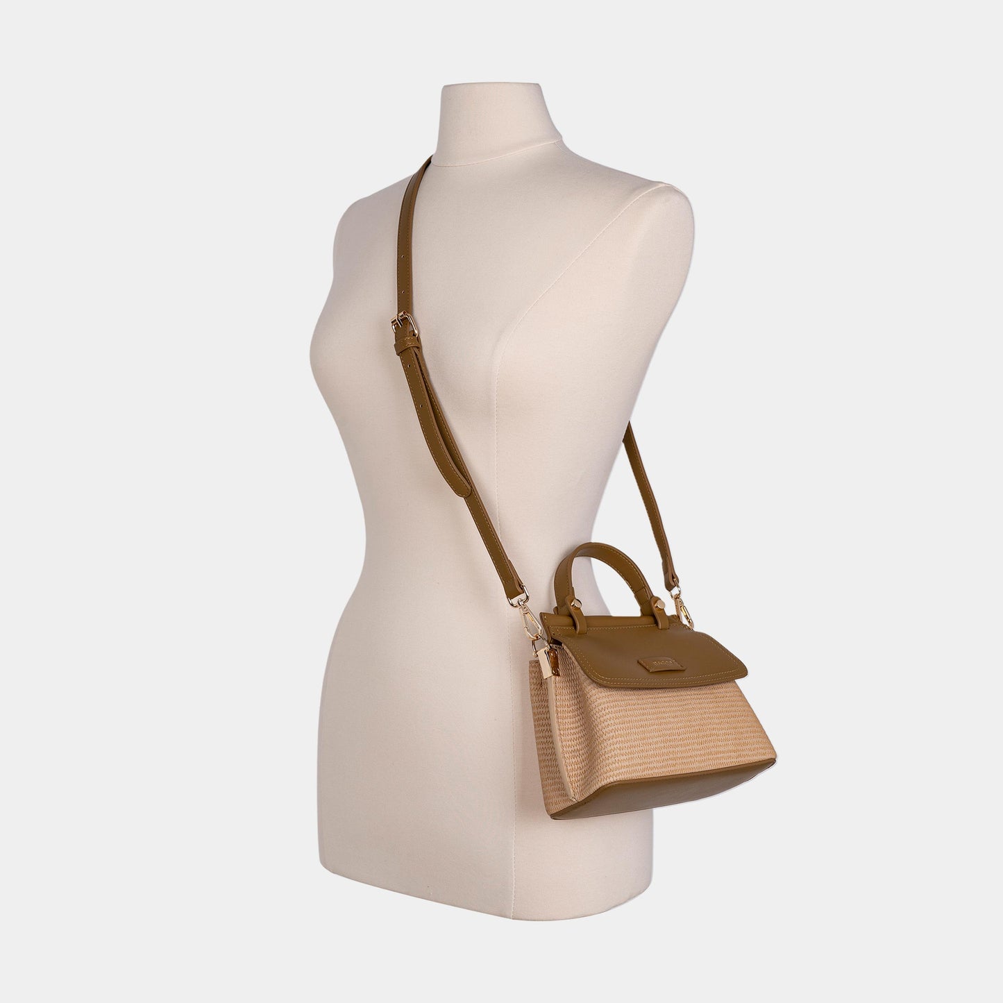 BX012409095 khaki