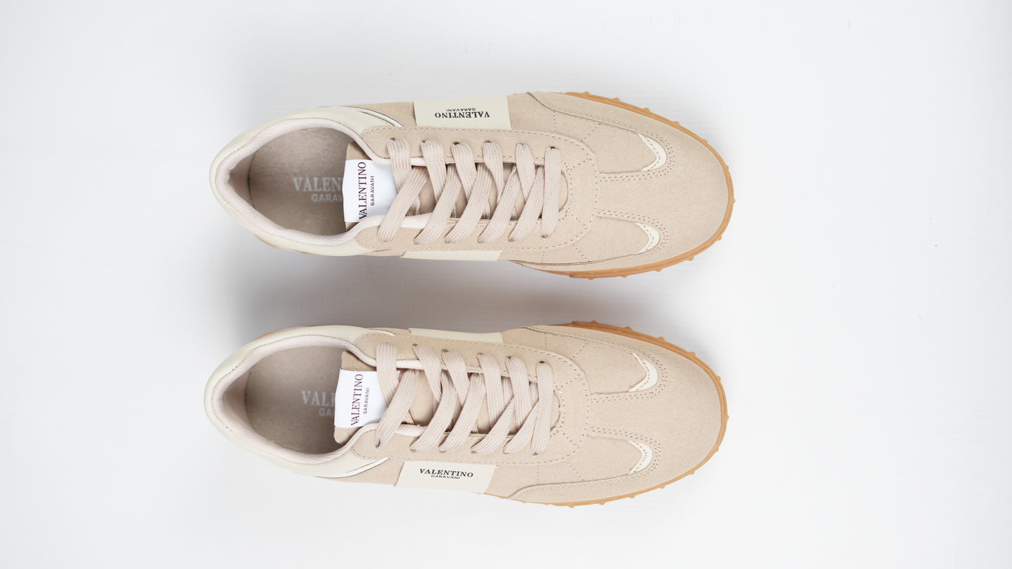 Q022 beige