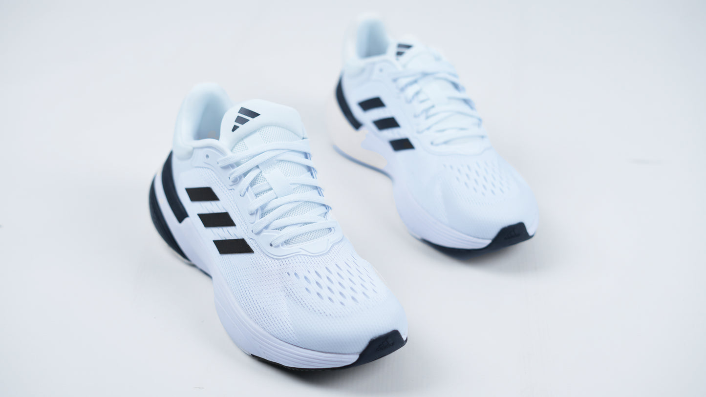 789-7 white / black