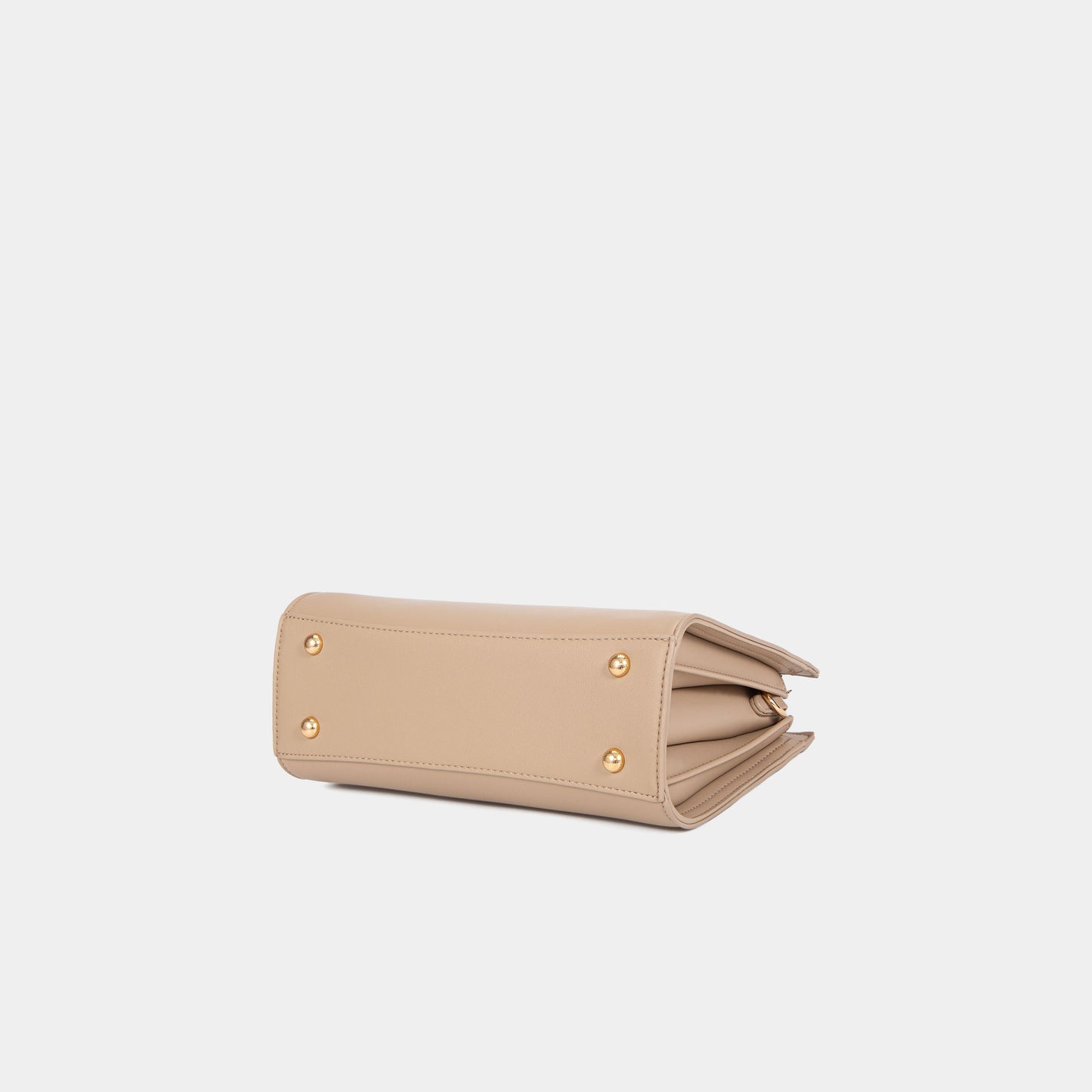 EK012409058 beige