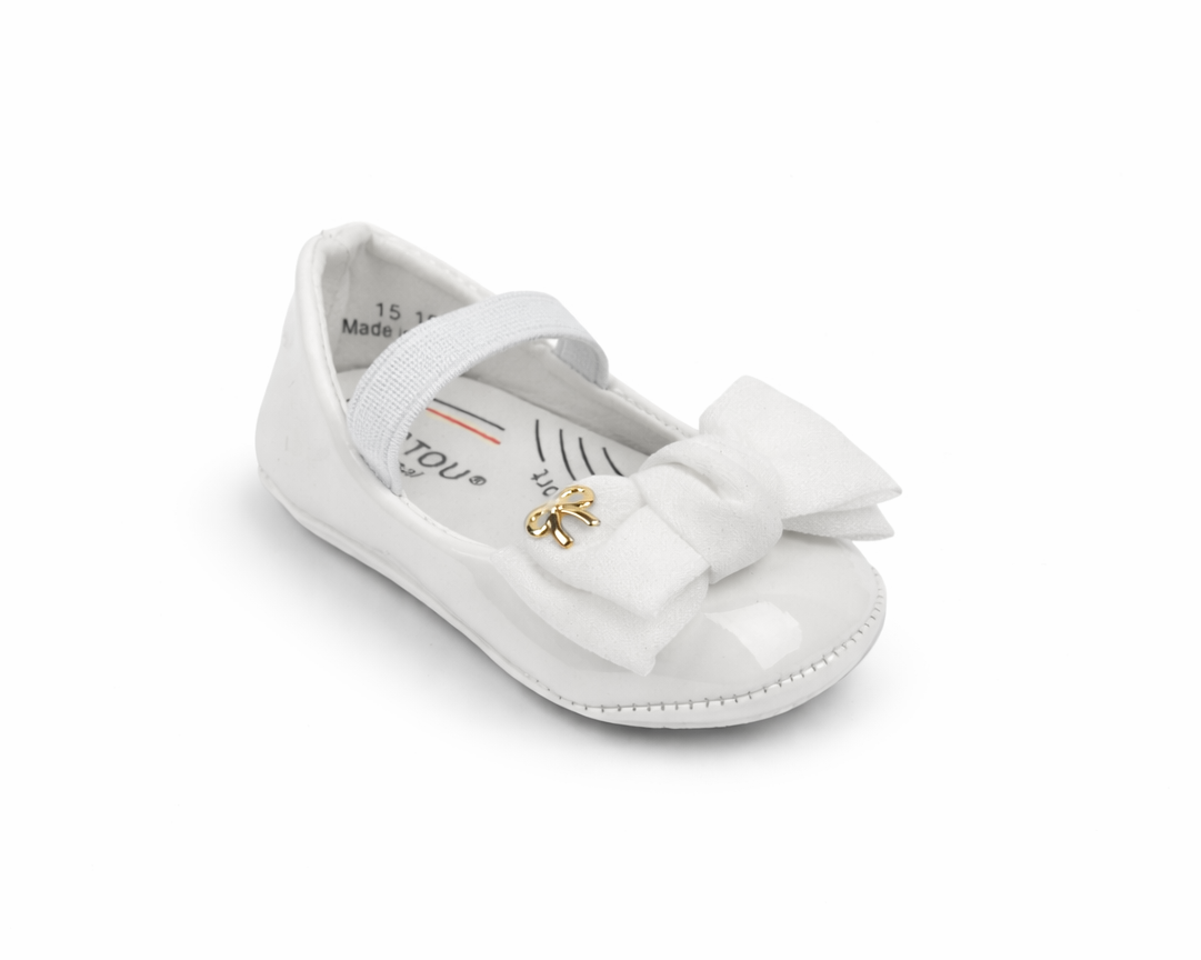 15 white