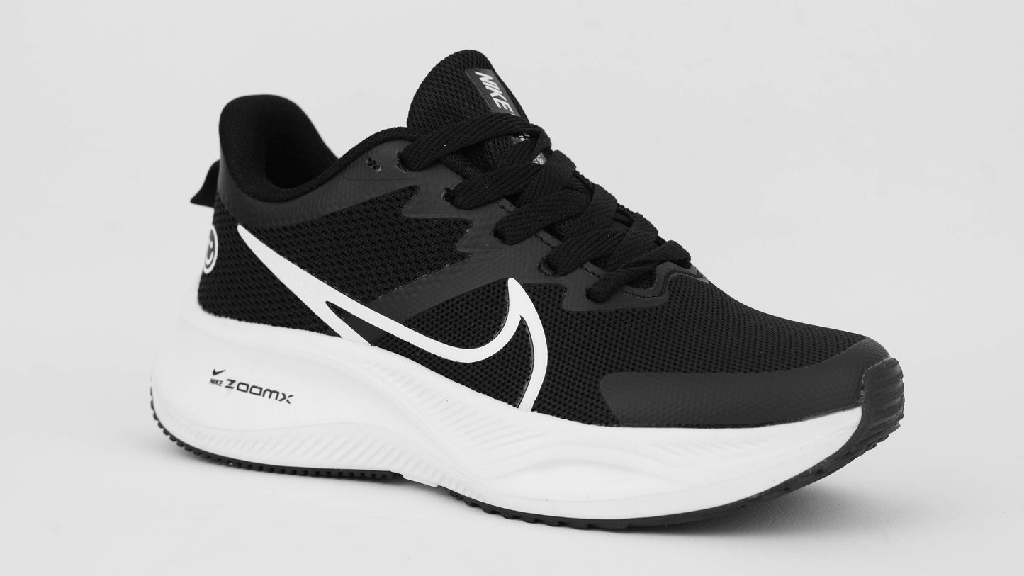 8109 White /Black