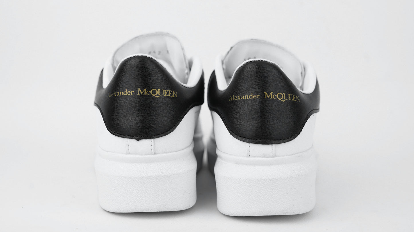 266-4 white / black