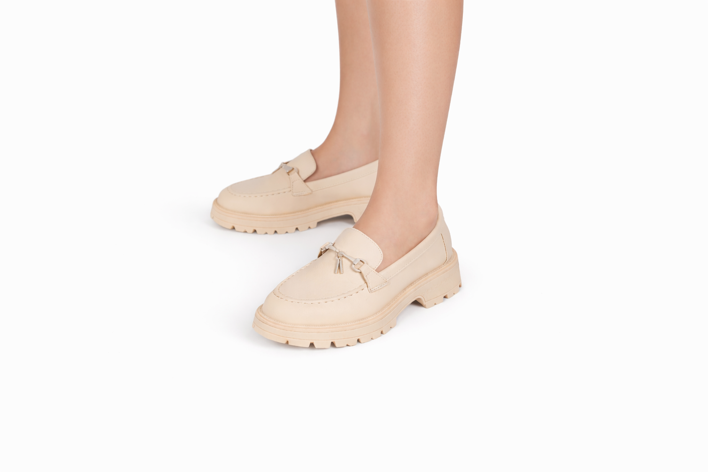 D1681-22 beige