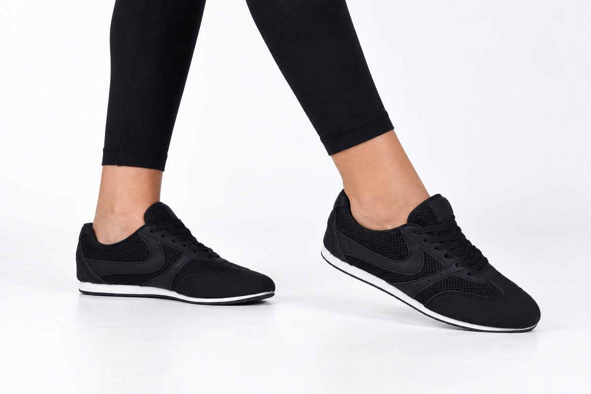 L16 black
