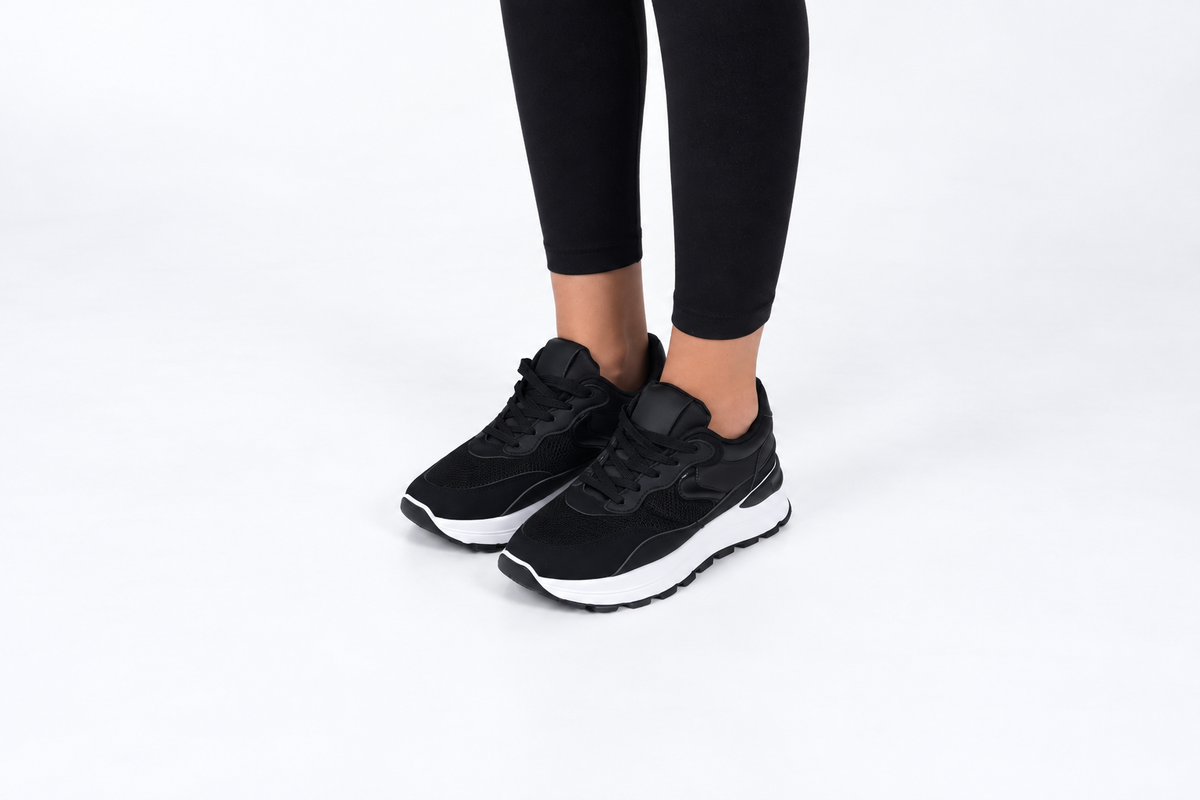 L15  black