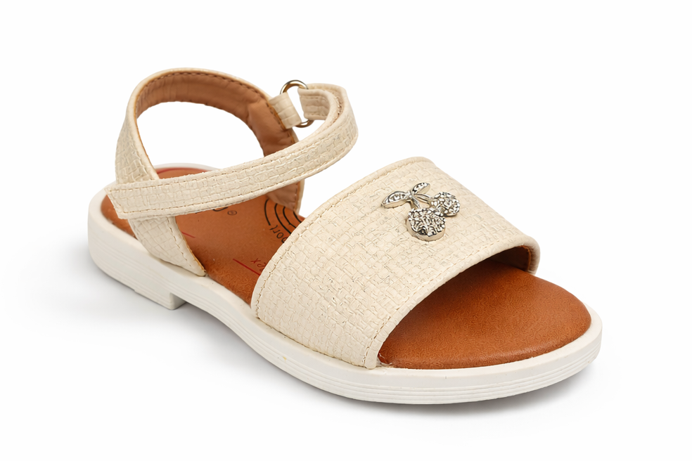 32 white