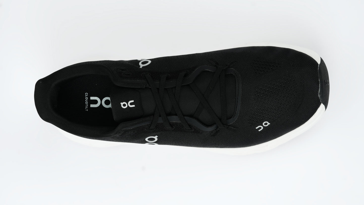 T01 black and white