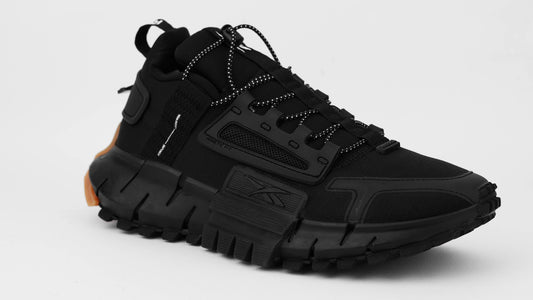 423 black reebok zig