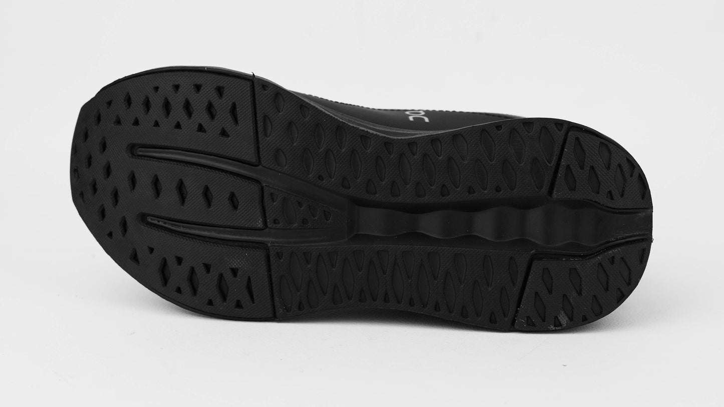 BKM-11 Black on cloud loewe