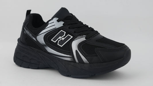 G002 black
