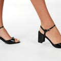 583-x13 black