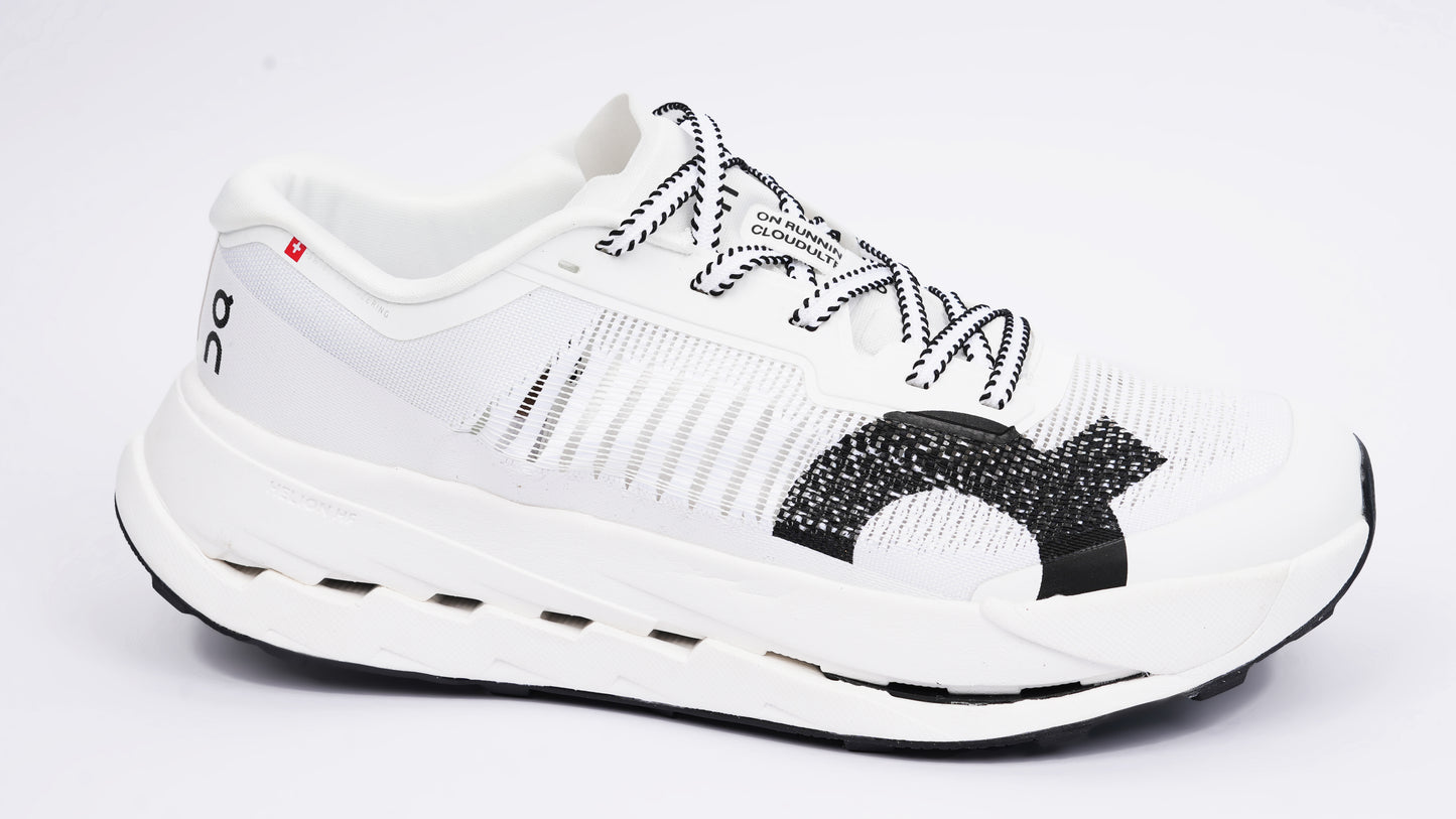 w01 white / black