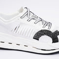 w01 white / black