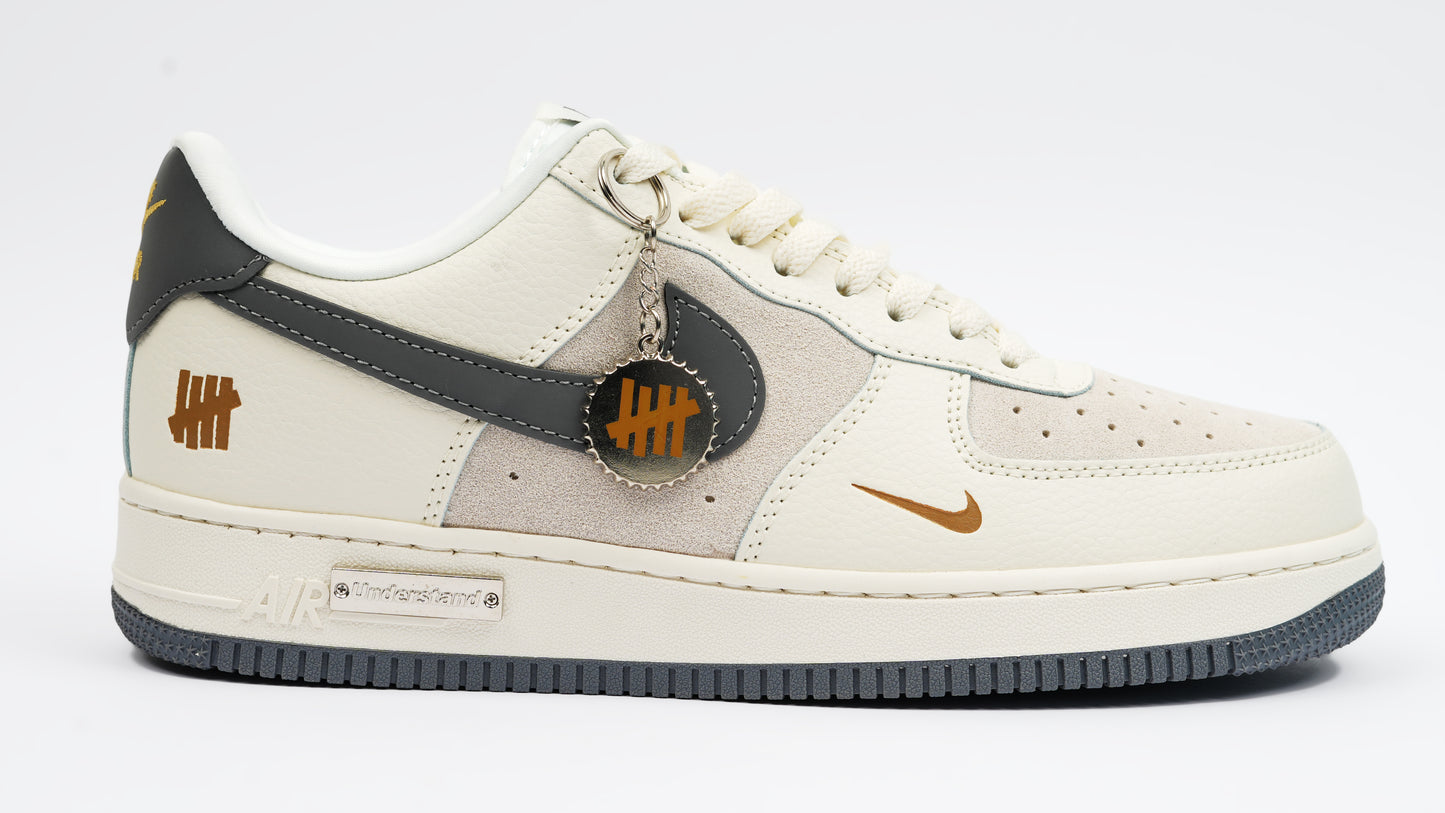 256  brown/white