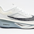 SS25 white